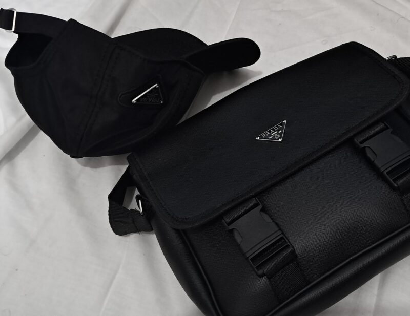 Pack  PRADA 🖤 Casquette  +  Sacoche