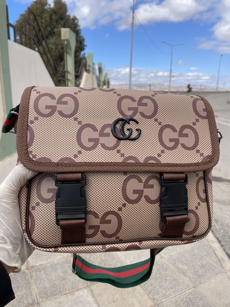 ⁦PACK GUCCI SUPER❤️‍🔥 Casquette  +  Sacoche⁩ - الصورة ⁦2⁩